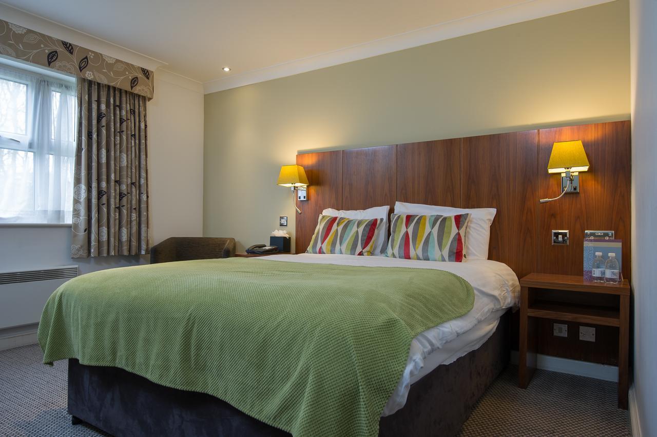 The Woodlands Event Centre Otel Wyboston Dış mekan fotoğraf